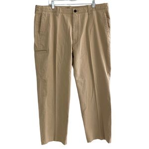 Haggar Men's The Garrison Premium Chino Straight Fit Pants Size 40x32 "NEW"